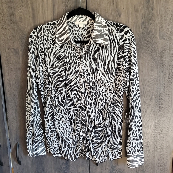 erin london Tops - Beautiful! ERIN by Erin London~Black White Zebra 🦓 Blouse Button Sequins Size S